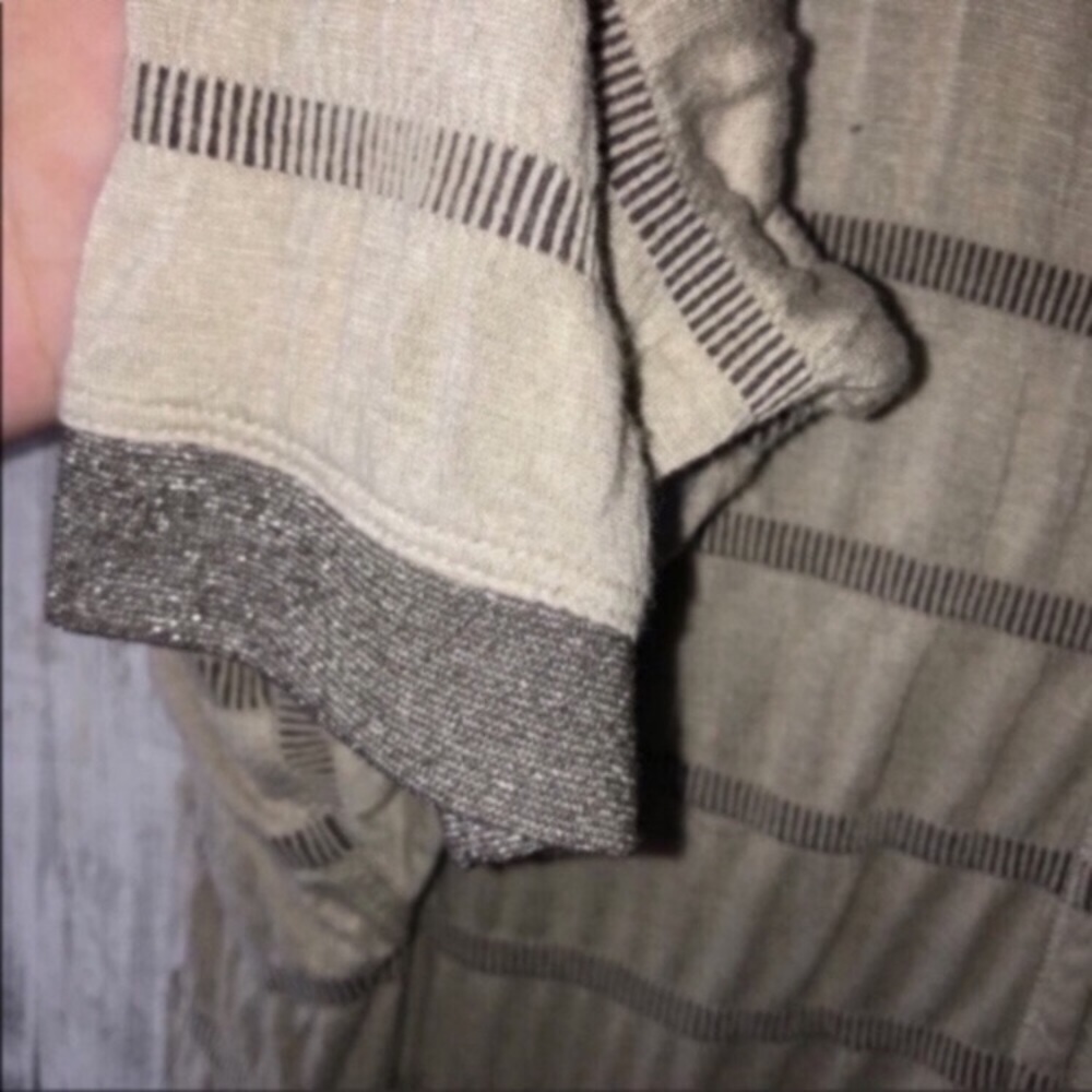Anthropologie Tiny Banded Cirrus Hoodie Knit Jacket Cream Gray Medium - Picture 6 of 7